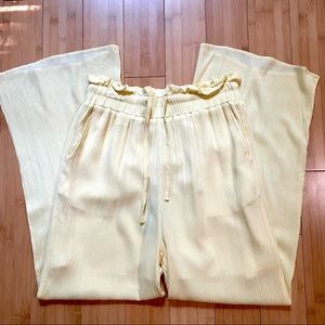 NWT Kendal + Kylie Flowy Lightweight Yellow Pants